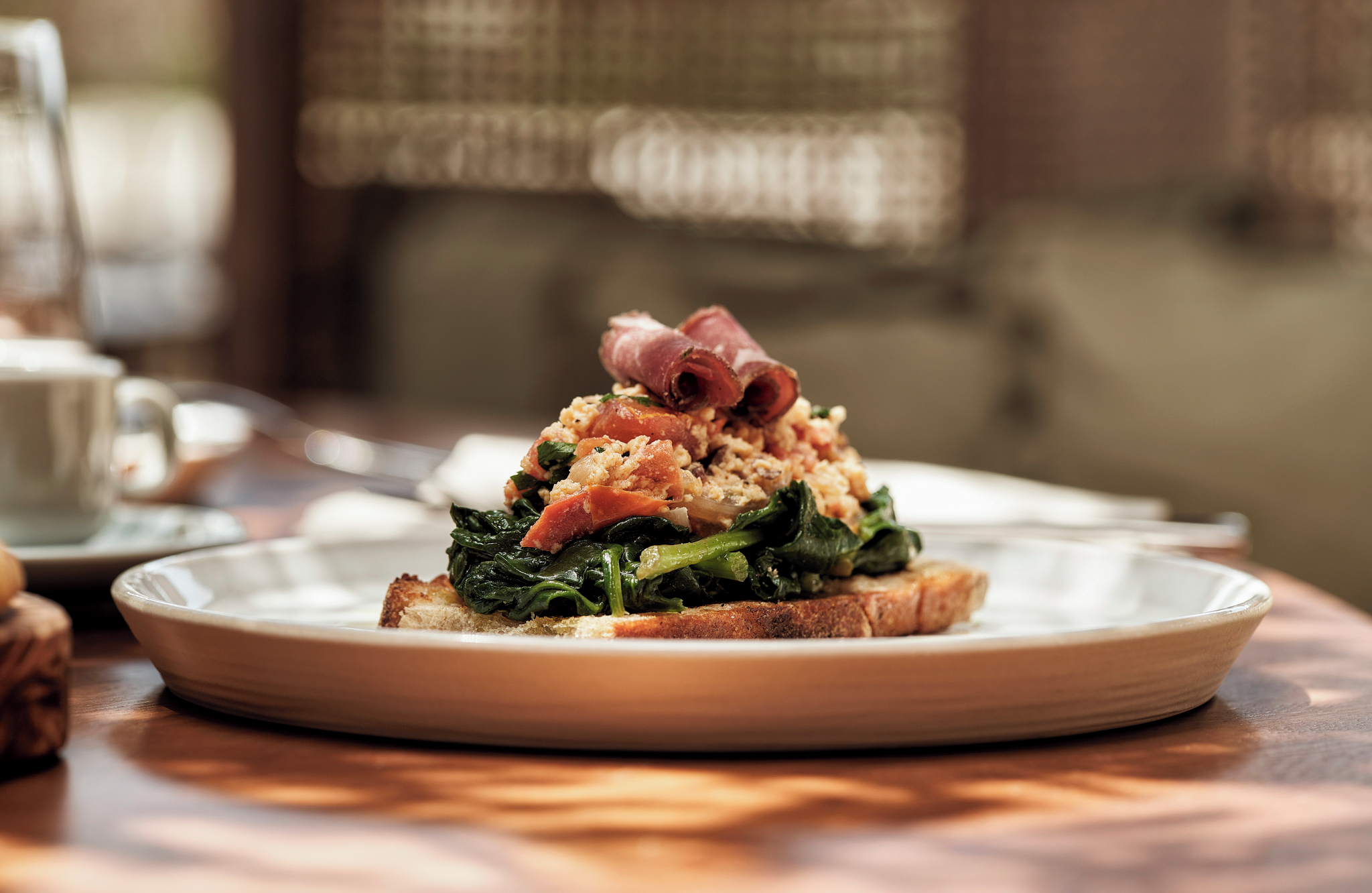 //www.jet2holidays.com/-/media/corfu/olivar suites hb/cfu_82559_the_olivar_suites_1224_01_689x448.jpg